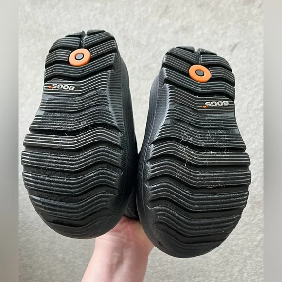 EUC Bogs Boots Kids Size 11 - Picture 5 of 7